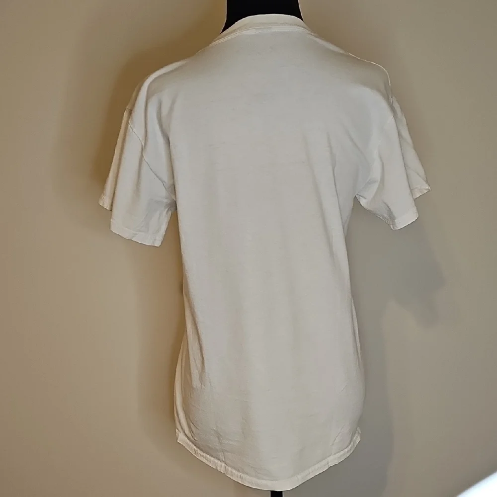 Hello Kitty White T-Shirt with Rainbow Design - Picture 3 of 4